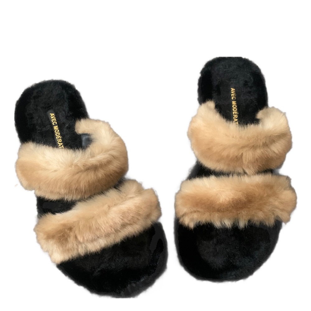 Avec Moderation faux fur sandal